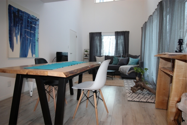 lounges3sm73DAD4AC-8C6C-6BA6-0595-FB669717DE30.jpg