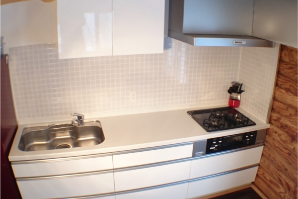 kitchensm95608858-1888-6BD8-91EA-52D304425865.jpg